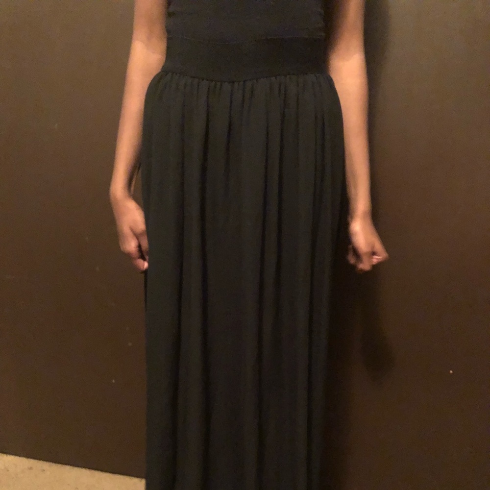Black skirt